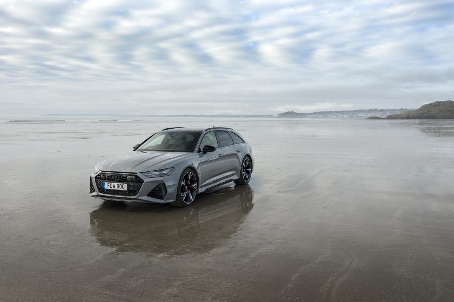  Audi RS6 Avant (C8) 2020 года  (UK) (фото 10 из 150)